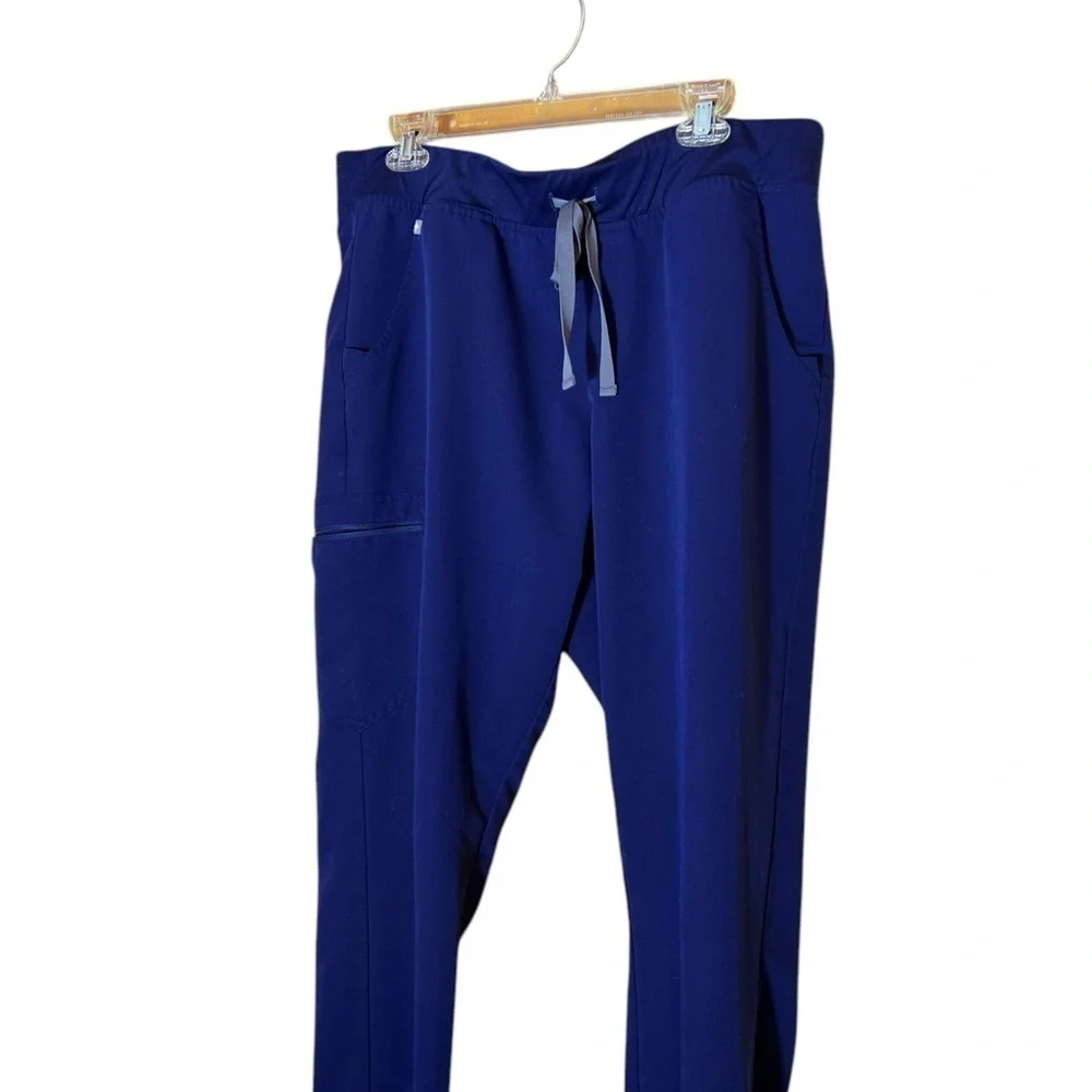 FigsStylish Blue Jogger Scrub Pants